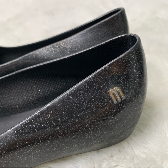 Mini Melissa Girl's Black Ultragirl Garden Floral Slip On Flat Shoes Size 8-9 - Picture 3 of 13